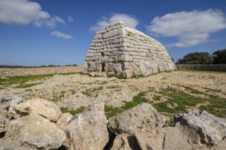 Naveta des Tudons, prototalayotic, Ciutadella, Menorca, Balearic Islands, Spain