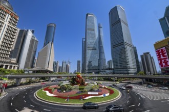 Skyscraper, roundabout, IFC Tower, Shanghai Tower, Pudong, Shanghai, People's Republic of China