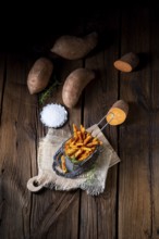 Crispy sweet potato fries from the oven