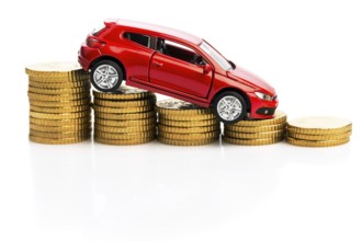 Falling profits for car dealers and car manufacturers