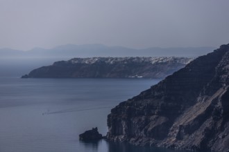 Oia, village on the crater rim, Santorini Island, Cyclades, Greece