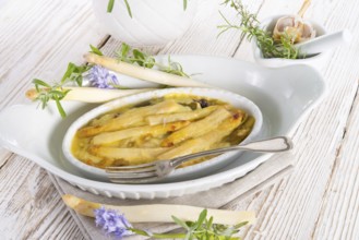 Asparagus leek casserole