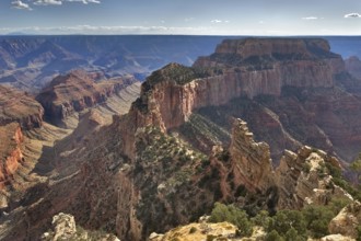 A mountain circuit inside Grandee of the Canyon in the USA