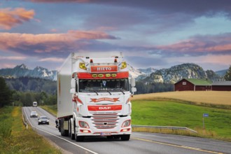Beautifully customised DAF XF 530 semi trailer Kuljetusliike Jarmo Hieto Oy trucking along highway