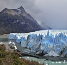 Colossal Perito Moreno glacier in Lake Argentino. Los Glaciares National Park in Argentina. Sunny