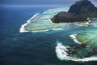 Underwater waterfall, optical illusion, natural phenomenon, aerial view, reef, coral reef, fringing