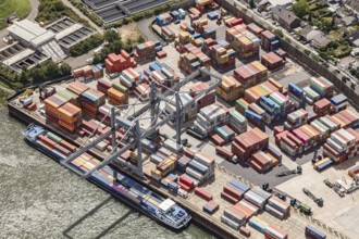 Container port Bonn on the Rhine