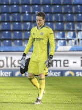 German soccer goalkeeper Ron-Thorben Hoffmann FC Bayern Munich II DFB 3rd league season 2020-21,