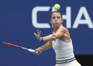 Tennis player Emma Navarro in action at the US Open 2024 Championships, Billie Jean King Tennis