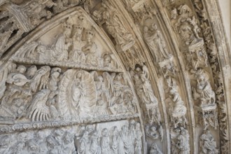 Main portal, tympanum and figures, St., Saint, Saint