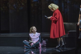 Replay by Yael Ronen at the Schaubühne in Berlin. In 1988, an opera singer from the GDR stays in
