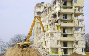 Block of flats demolition