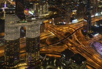 A picture of the Address Sky View Hotel and the busy Al Safa Street and Sheikh Zayed road