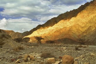 The mountains brightly shined by the sun about Eilat in Israel