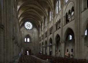 Saint-Leu-d'Esserent, Abbatiale St-Nicolas, interior facing north-west, St., St., Saint