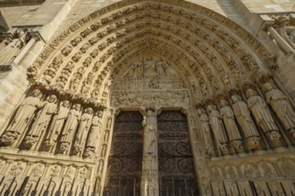 Cathédrale Notre Dame, seat of the Archdiocese of Paris, western façade, Paris, France, Western