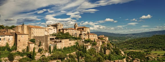 Gordes in autumn