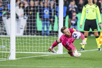 MELBOURNE, AUSTRALIA, MAY 22: Mark Gillespie Newcastle United saves a penalty against Tottenham