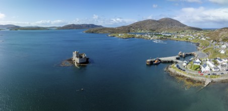 Kisimul Castle, castle ruins in the harbour area, drone shot, Castlebay, Isle of Barra, Hebrides,