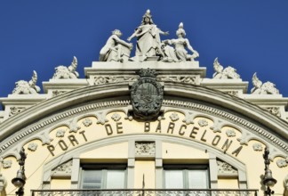 Very beautiful classical architecture in the harbour of Barcelone