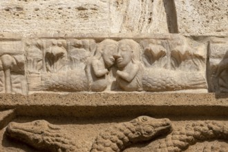 San Quirico d' Orcia, Collegiata, west portal, detail of the tympanum, siren