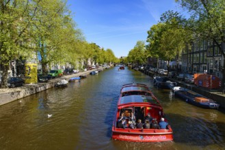 Boat tour and canal cruise in Amsterdam, Netherlands