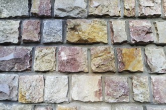 Stone palisade