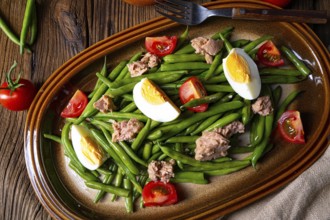 Rustic green bean salad with egg and tuna