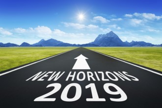 A road to horizon with text new horizons 2019