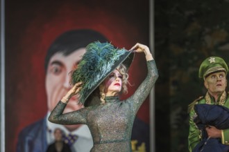 Production by Herbert Fritsch at the Schaubühne Berlin with Bastian Reiber, Florian Anderer and
