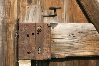Rusty lock