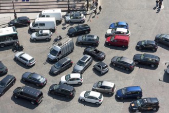 Traffic jam at the Place Charles de Gaulle in Paris, France