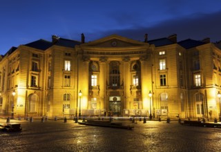City hall of the V arrondissement, square of the Grands Hommes, Paris, Ile-de-France, France