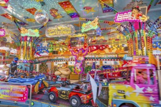 Children's carousel, Katreinemarkt, Kempten, Allgäu, Bavaria, Germany