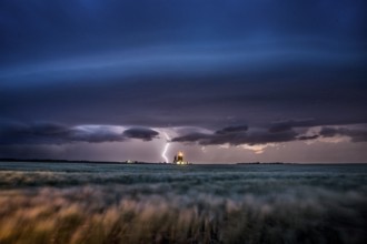 Lightning Storm Clouds Canada Saskatchewan Dramatic Summer