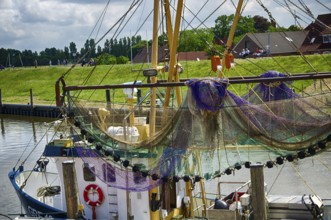 Impressions of the fishing village of Greisen on the North Sea