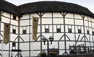 The Globa Theatre - built to replicate the theatre on this site in Shakespear's time