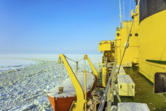 Unforgettable excursion to the arctic tourist cruise. Arctic in winter. Excursion to the Arctic sea