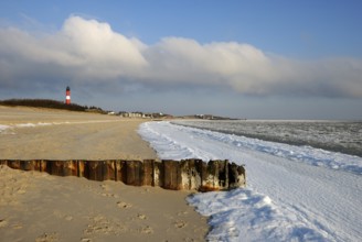 Frozen surf on the beach at Hörnum, Sylt, Schleswig-Holstein, Germany