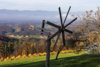 Autumn atmosphere, hilly landscape and vineyard with foliage colouring, Klapotetz, St. Andrä-Höch,