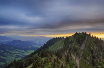 Light and weather mood at the Seelekopf, Nagelfluhkette, Allgäu