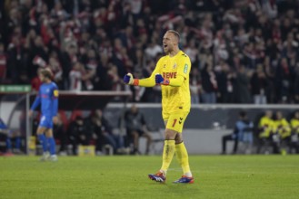 Marvin Schwäbe (1.FC Köln, Goalkeeper, #1), DFB Pokal: 1.FC Köln, Holstein Kiel on 29/10/2024 at