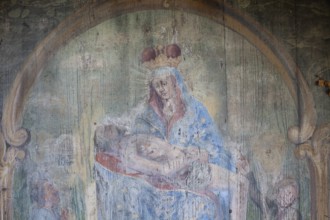Mary holding the dead Jesus, painted wooden panel, detail, gravestone, Waasenkirche cemetery,