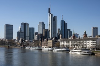 Frankfurt am Main, view across the Main to the banking district