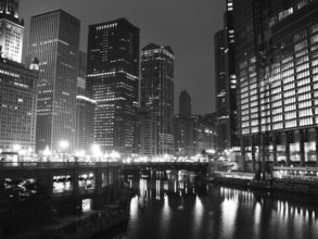 Skyscrapers in Downtown Chicago, Madison Avenue and Chicago River