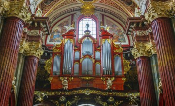 POZNAN, POL - NOV 27, 2018: Interior of Fara, St. Mary's Basilica in Poznan, Poland