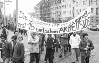 The DGB's call in 1982 against unemployment and social cuts was followed by about 50, 000 workers