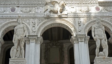 Marble sculptures Mercure and Neptune, Doge's Palace, Venice, Italy Venice, Italy