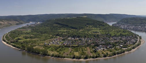 The great arch of the Rhine seen from Gedeonseck near Boppard, Rhineland-Palatinate, Germany