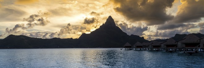 Bora Bora Island, French Polynesia. Web banner in panoramic view this mazing Beach